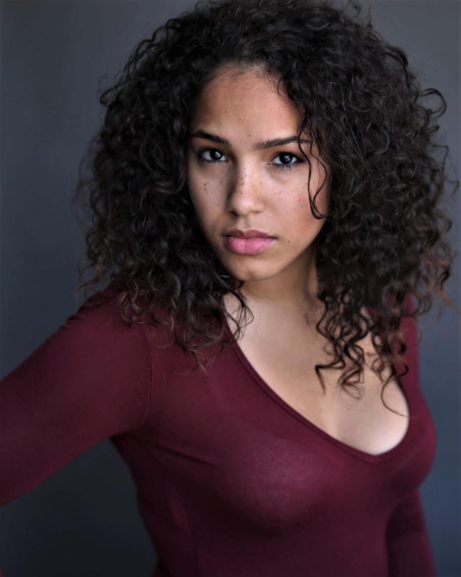 Headshot of Ismeli Henriquez 1