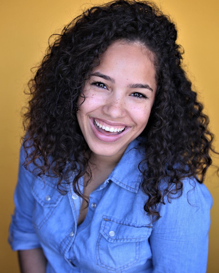 Headshot of Ismeli Henriquez 4